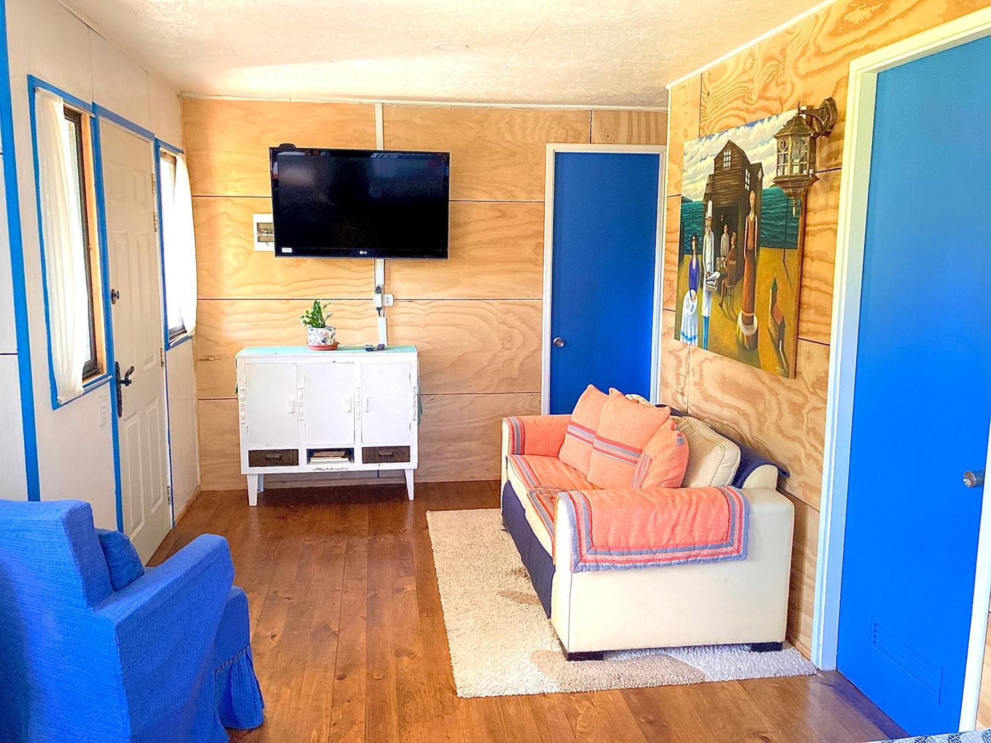 Cabanas Chiloeislife Countryside Castro Bagian luar foto